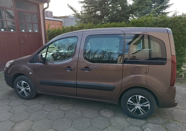 Peugeot Partner cena 29500 przebieg: 101331, rok produkcji 2013 z Jarocin małe 56